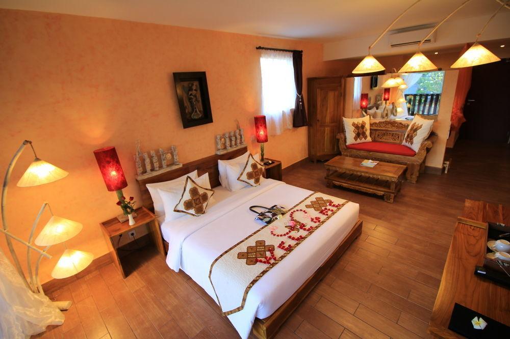 Petit Hotel Bali ウブド エクステリア 写真