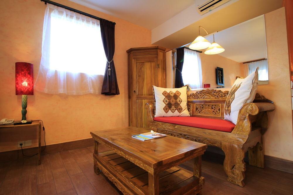 Petit Hotel Bali ウブド エクステリア 写真