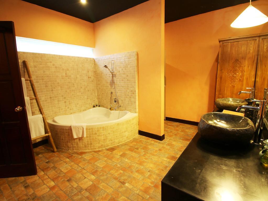 Petit Hotel Bali ウブド エクステリア 写真